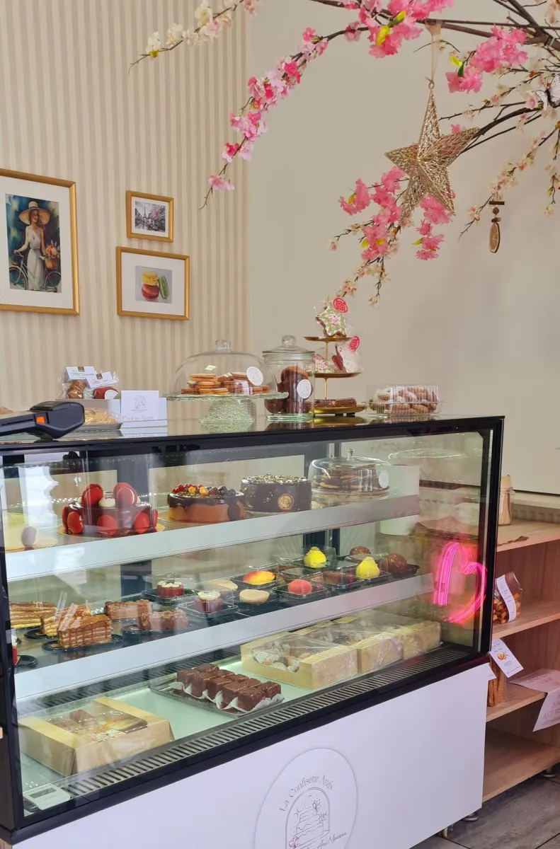 La Confiserie Ana’s Cofetărie Creativă