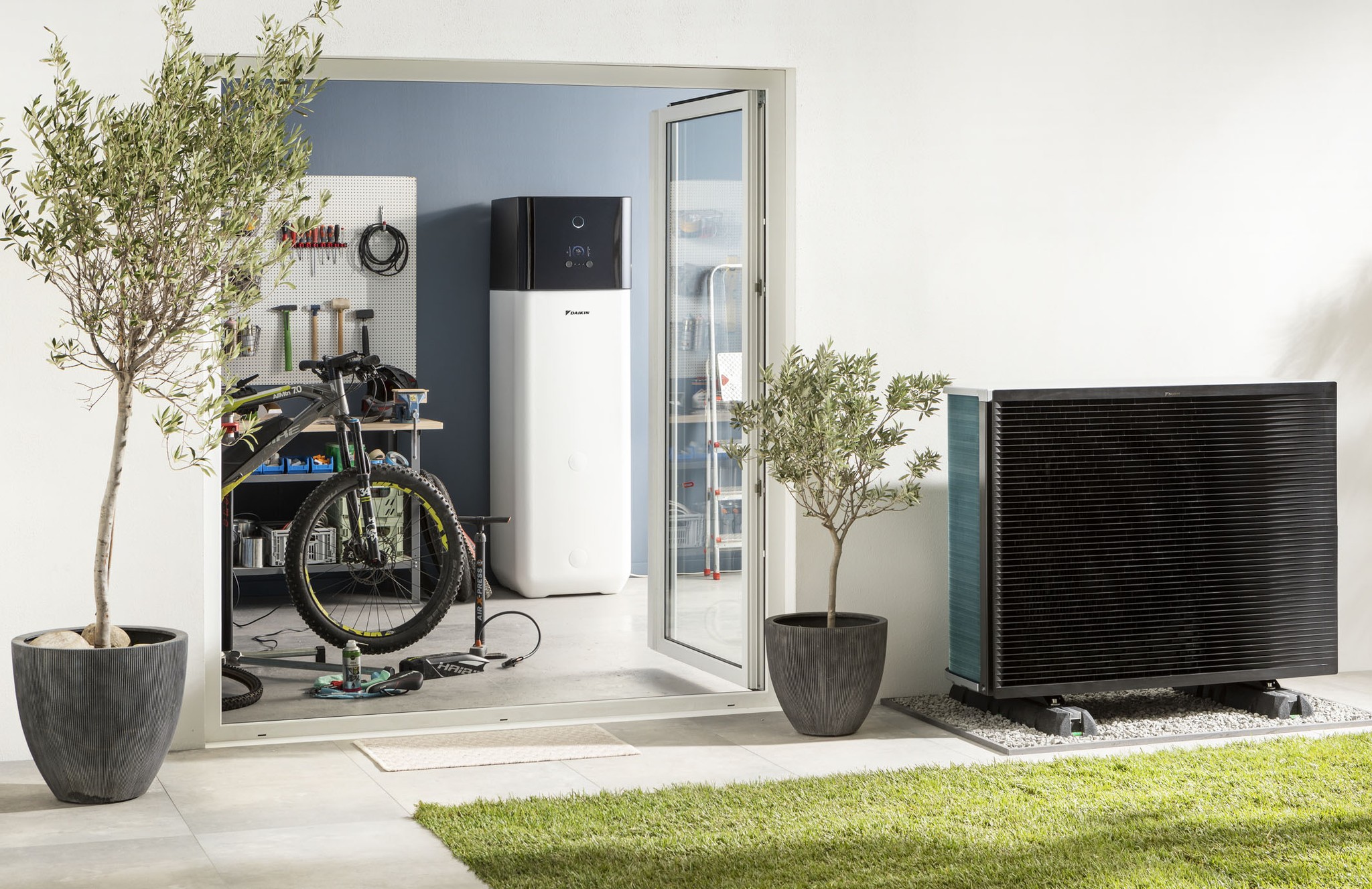 568690556_1421347946663404_7386044699628319021_n